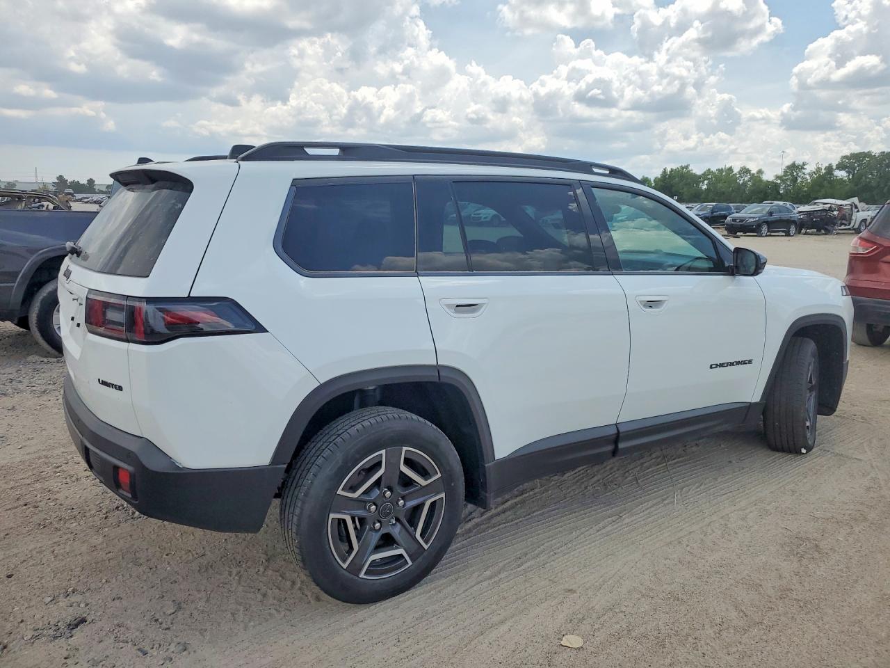 2026 JEEP CHEROKEE