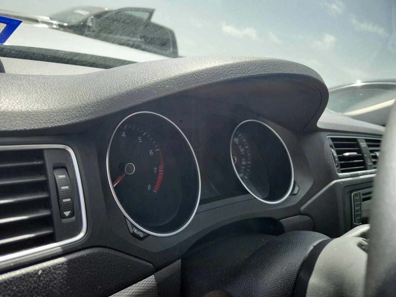 2017 VOLKSWAGEN JETTA