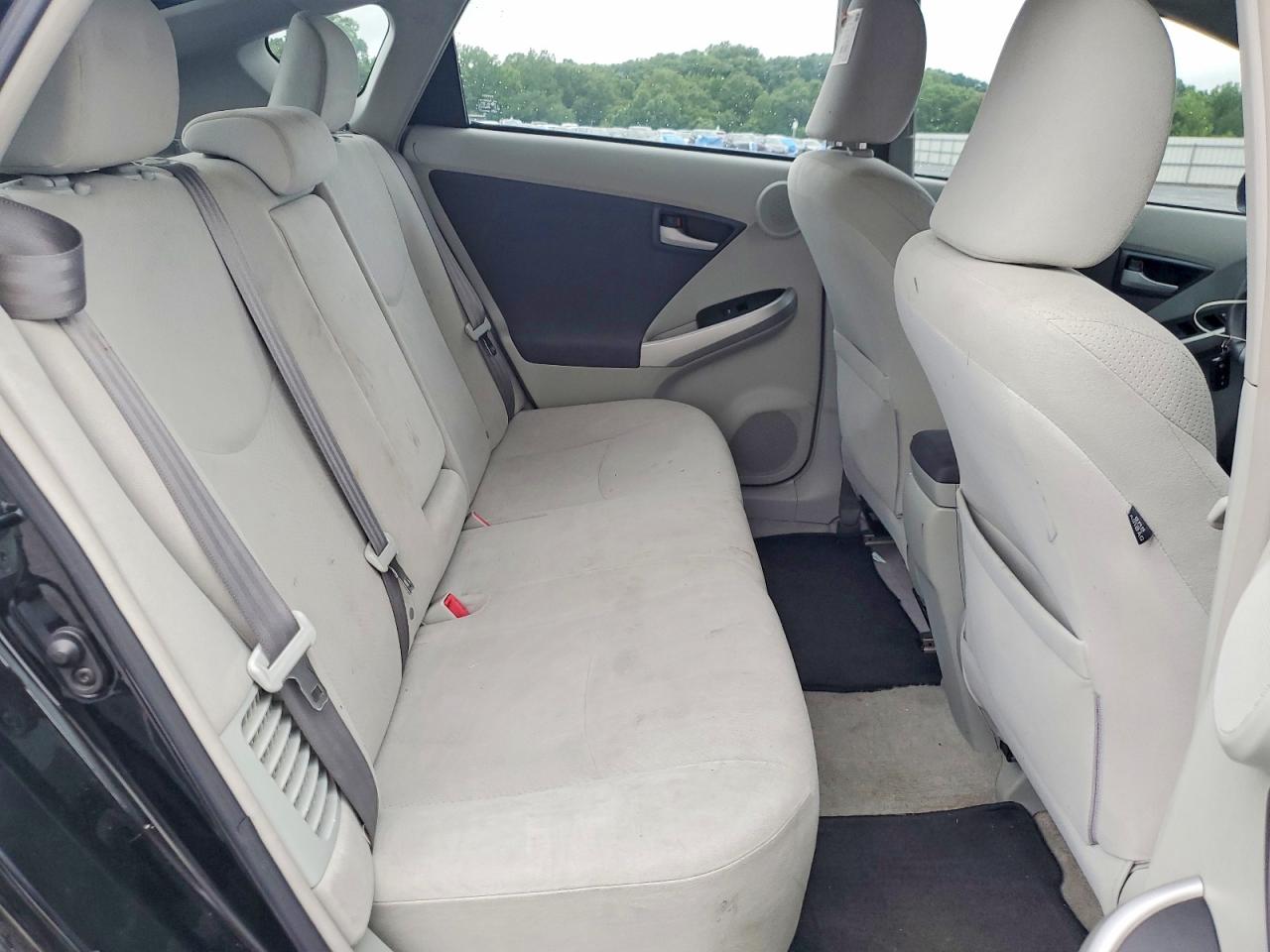 2011 TOYOTA PRIUS