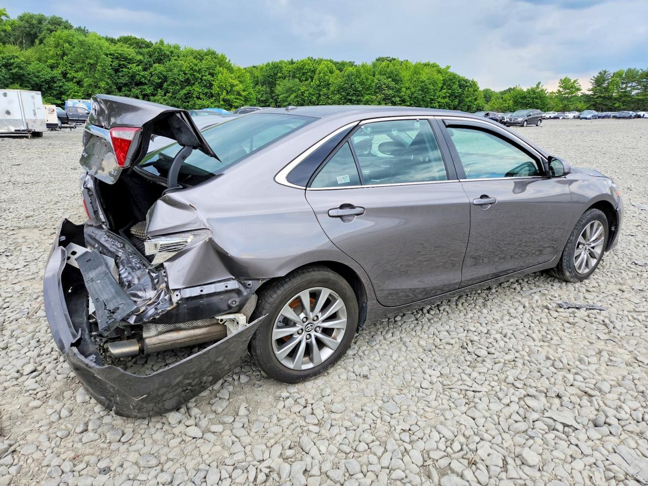 2017 TOYOTA CAMRY