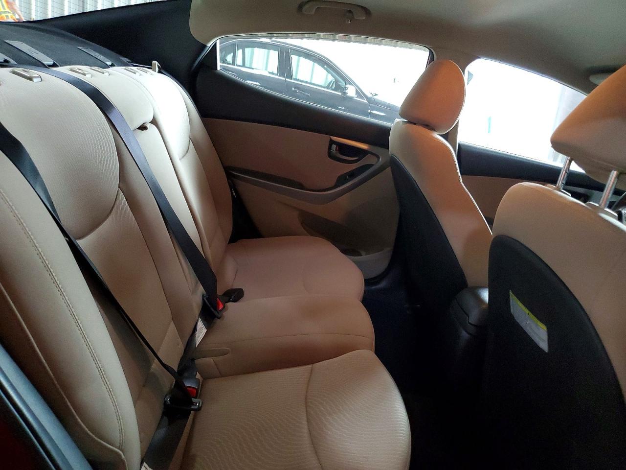2015 HYUNDAI ELANTRA