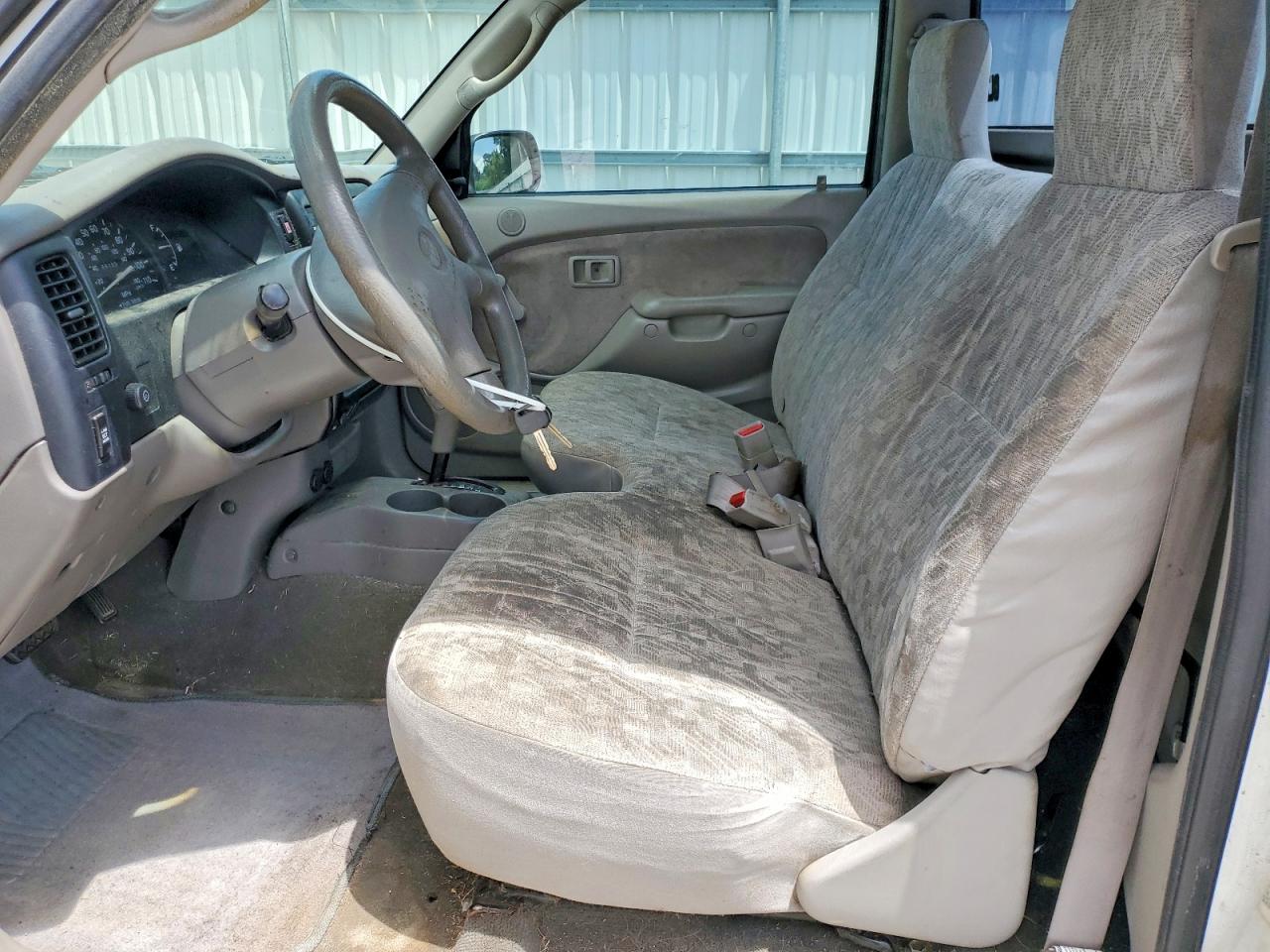 2004 TOYOTA TACOMA