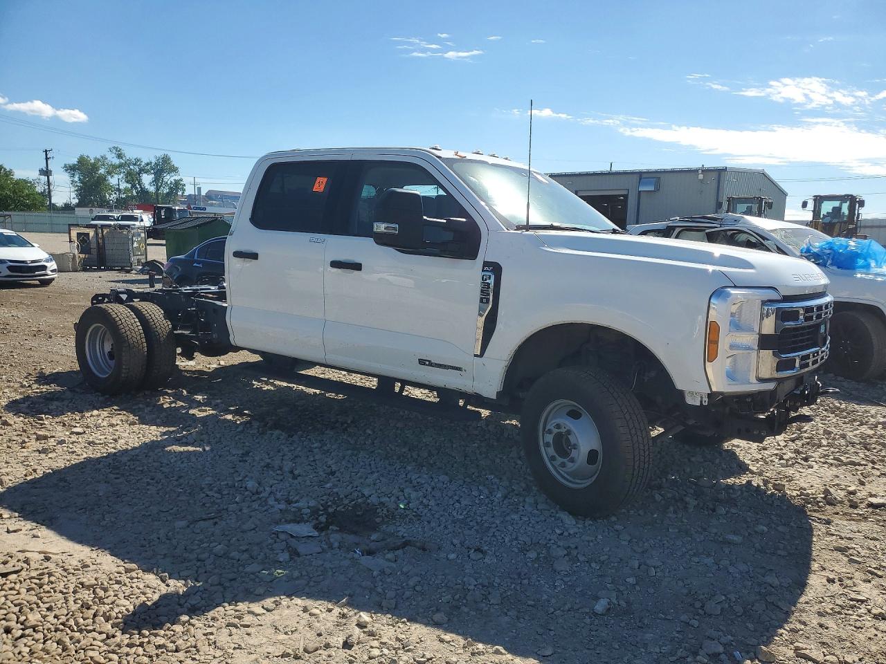 2025 FORD F350