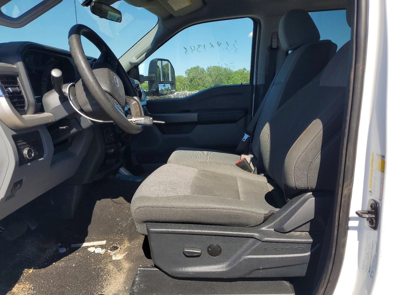 2025 FORD F350