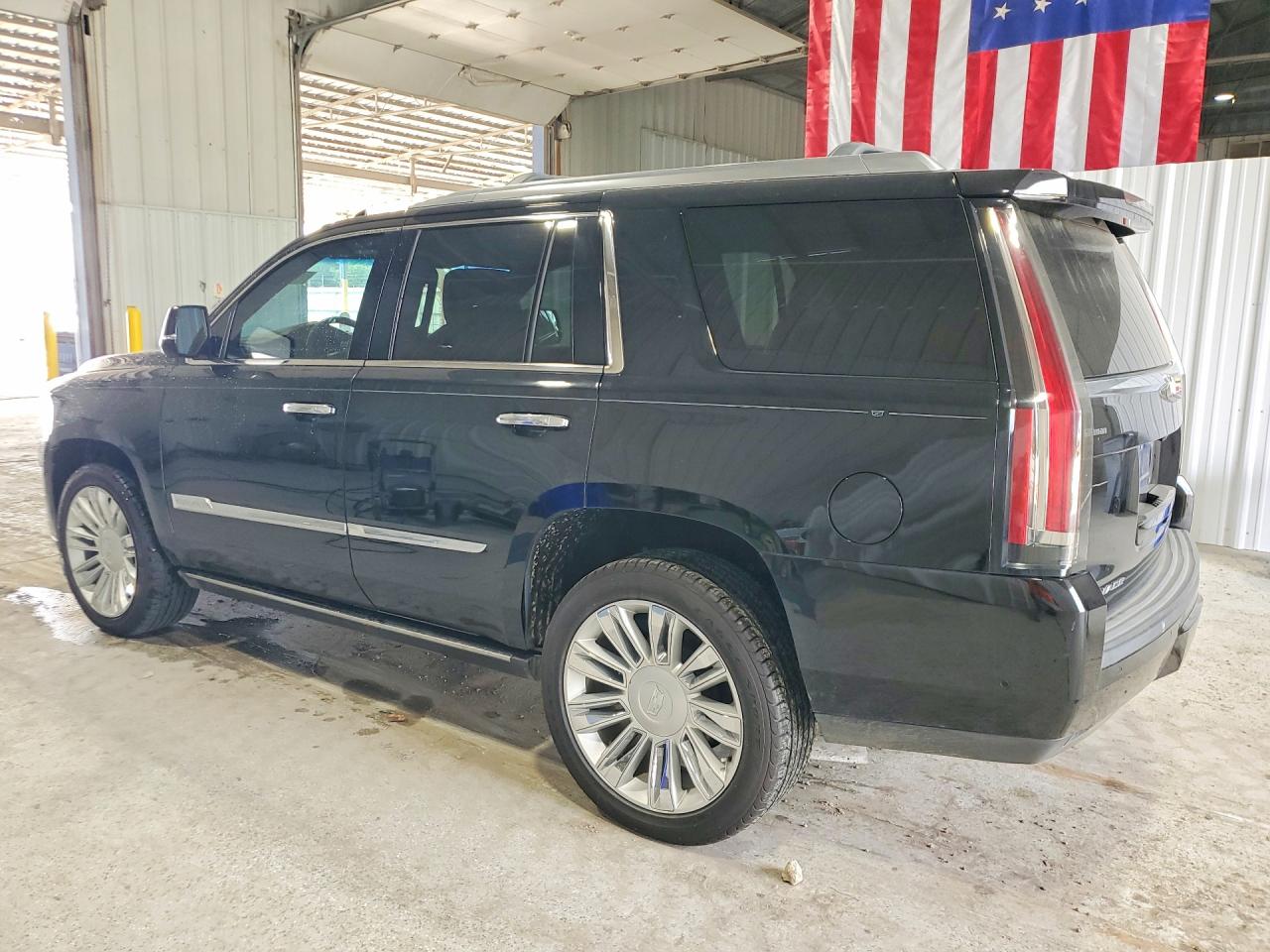 2018 CADILLAC ESCALADE