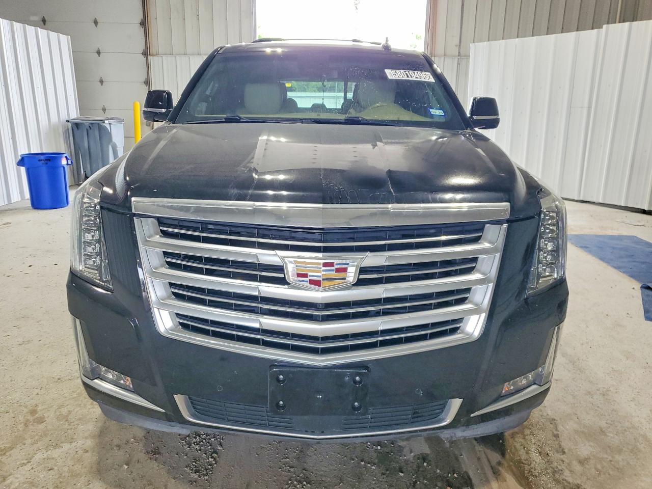 2018 CADILLAC ESCALADE