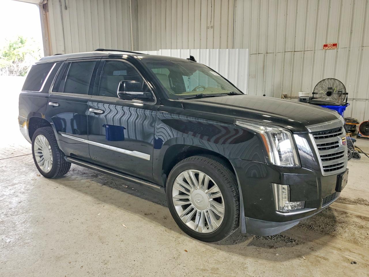 2018 CADILLAC ESCALADE
