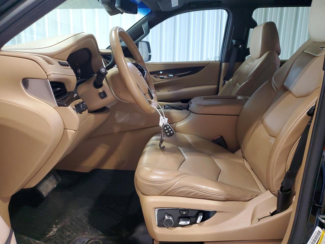 2018 CADILLAC ESCALADE
