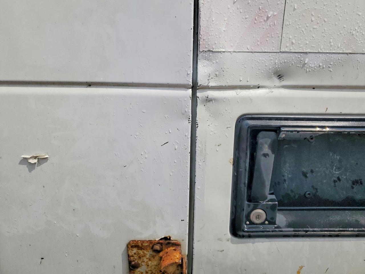 2009 FORD ECONOLINE
