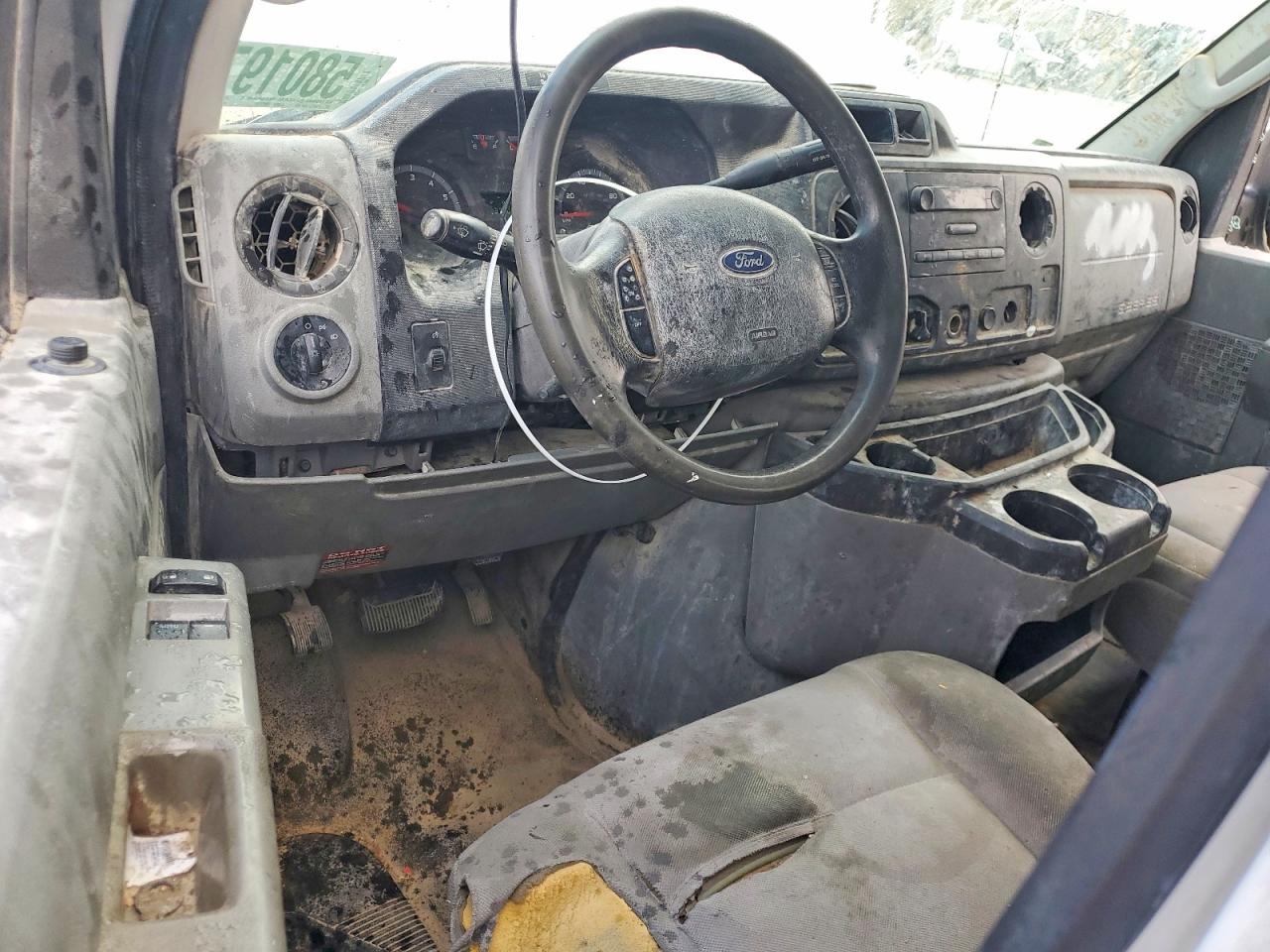 2009 FORD ECONOLINE