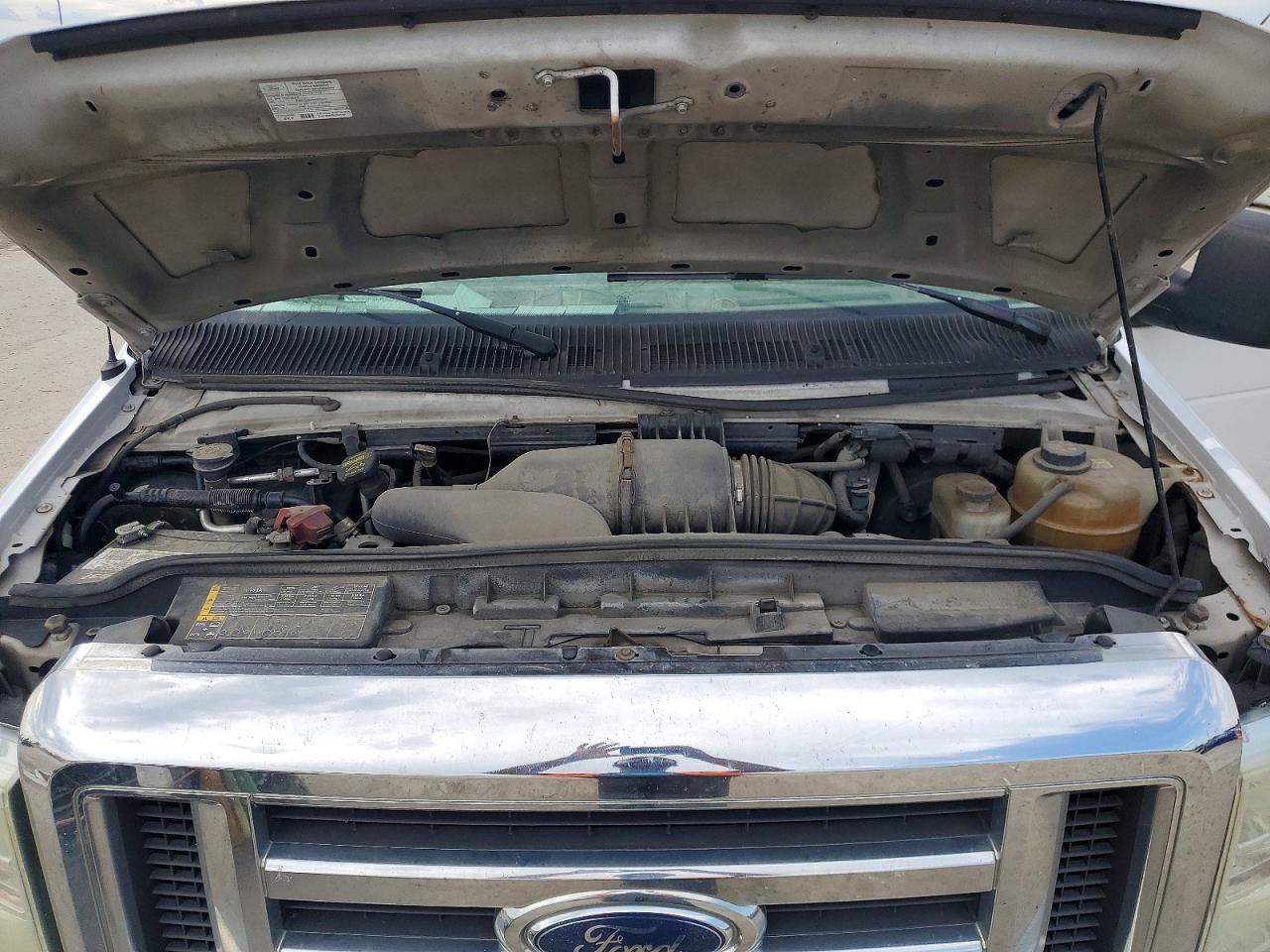 2009 FORD ECONOLINE