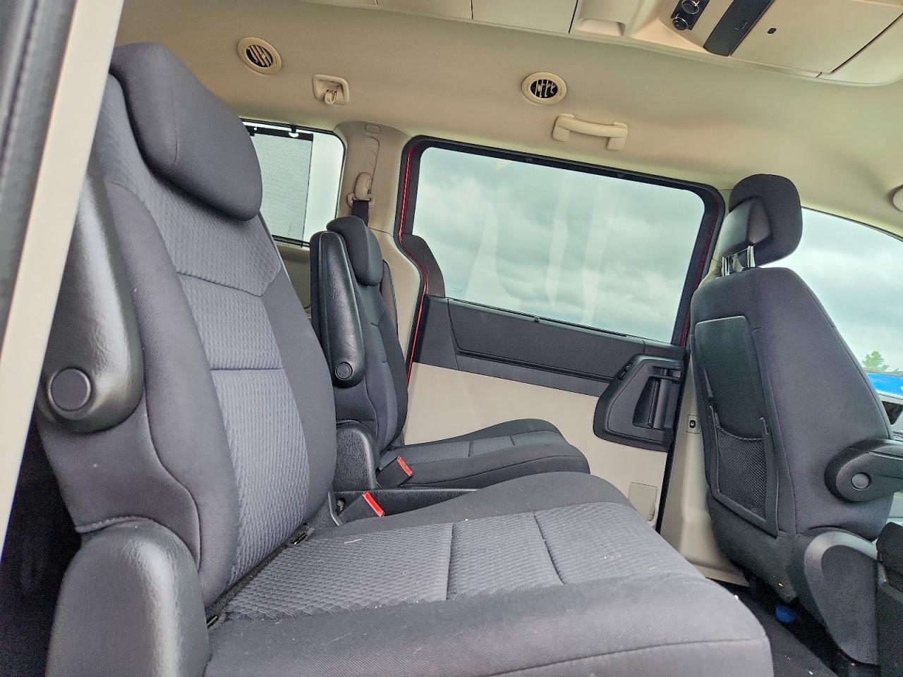 2010 DODGE CARAVAN