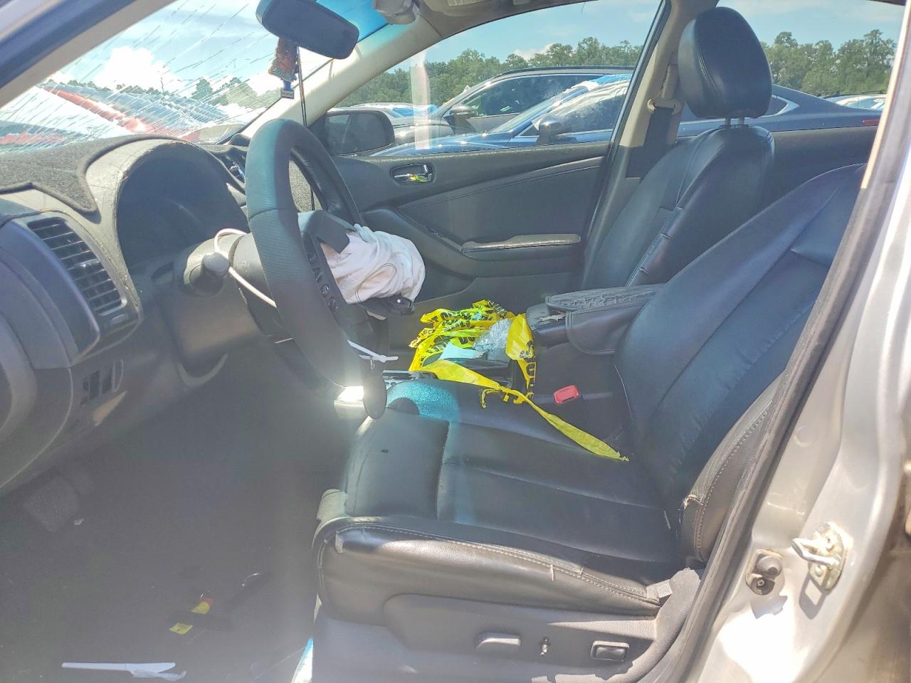 2011 NISSAN ALTIMA