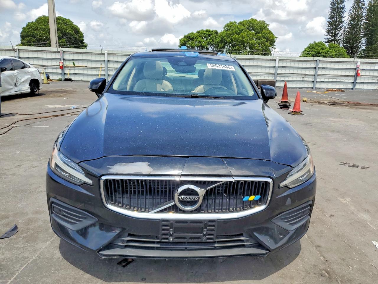 2020 VOLVO S60