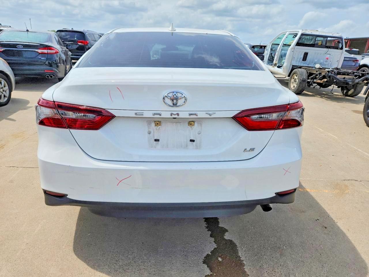 2024 TOYOTA CAMRY