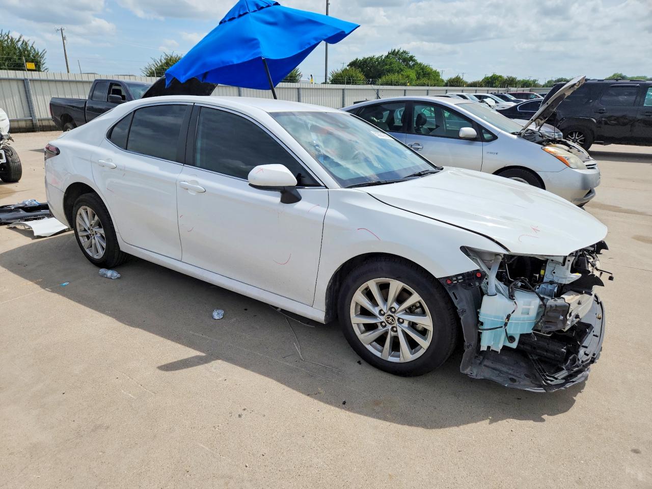 2024 TOYOTA CAMRY