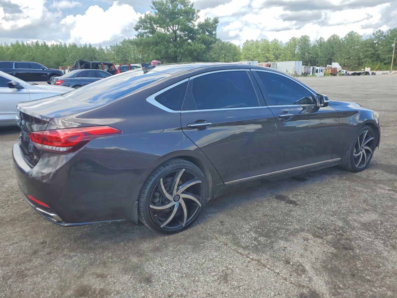 2015 HYUNDAI GENESIS