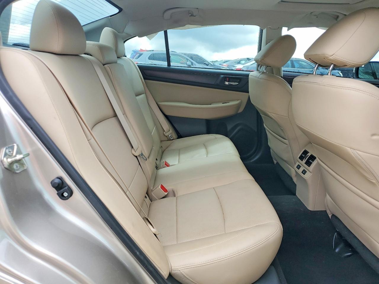 2015 SUBARU LEGACY