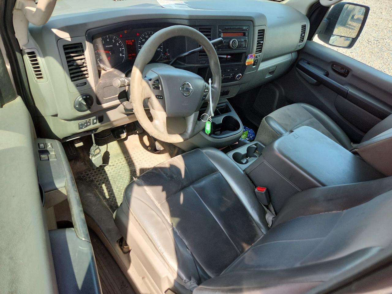 2014 NISSAN NV