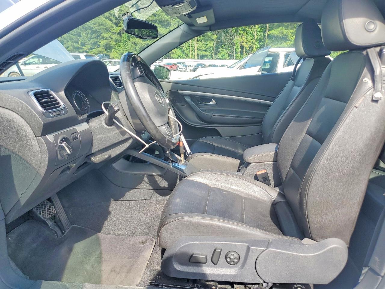 2013 VOLKSWAGEN EOS