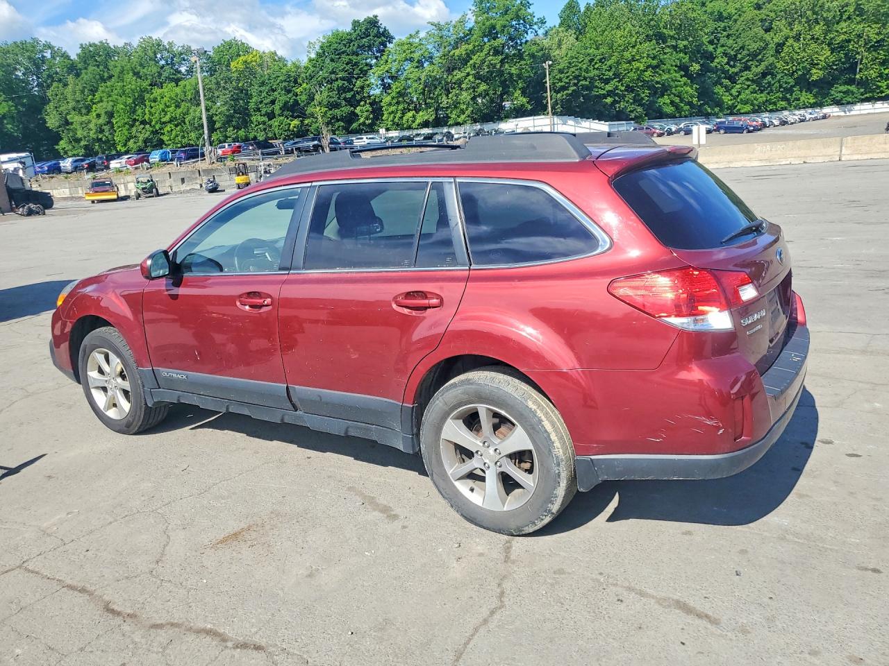 2014 SUBARU OUTBACK