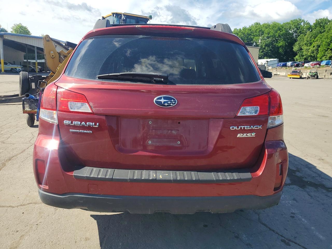 2014 SUBARU OUTBACK