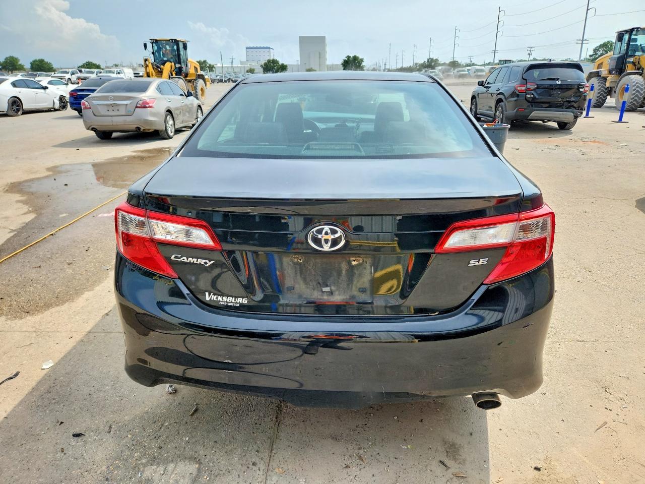 2014 TOYOTA CAMRY
