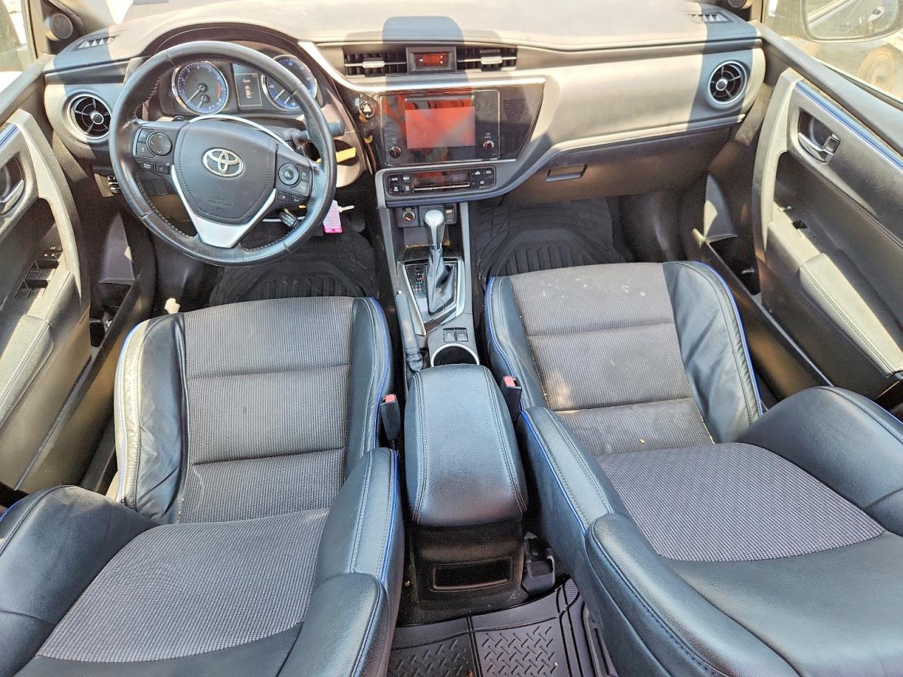 2019 TOYOTA COROLLA
