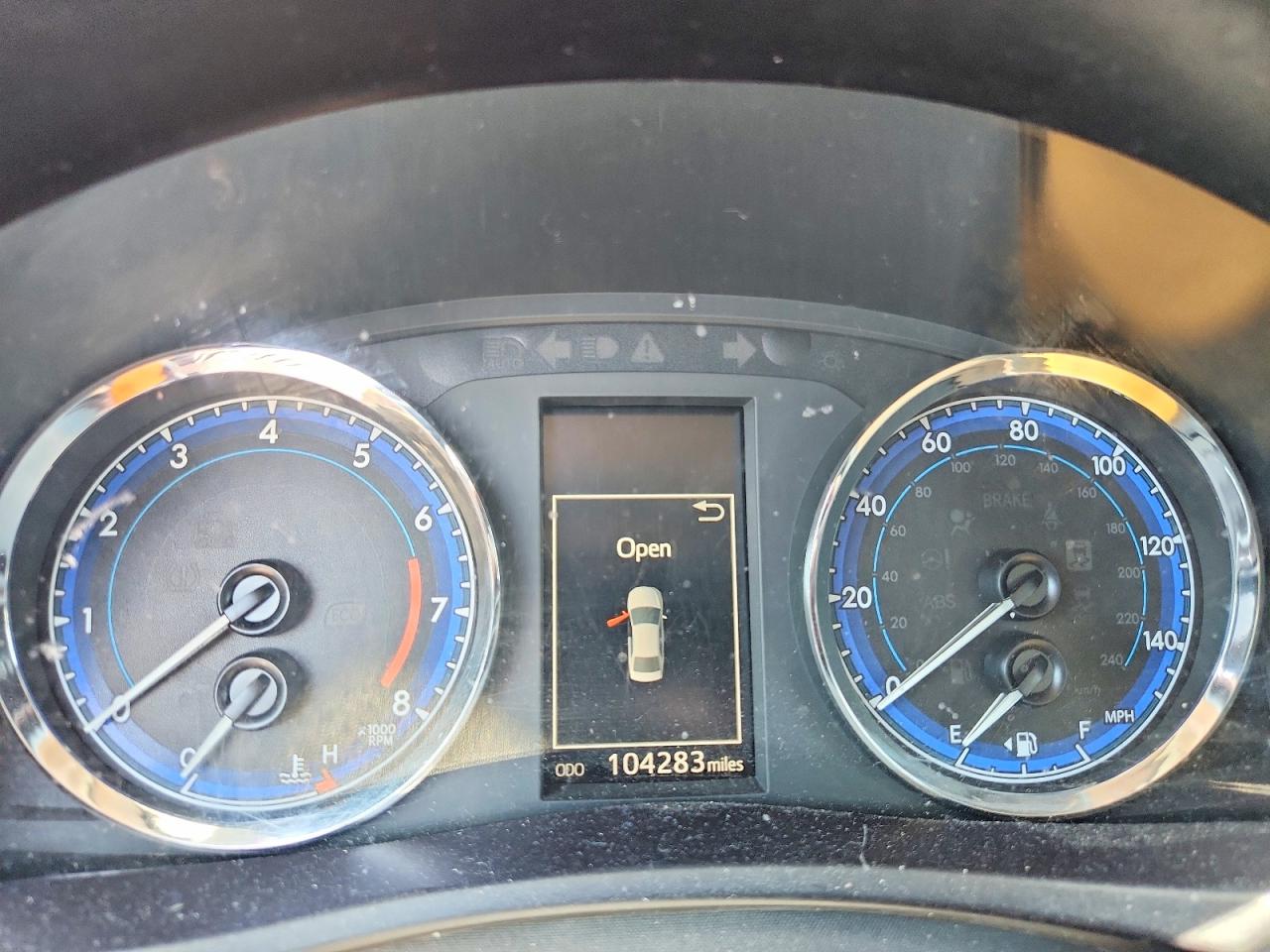 2019 TOYOTA COROLLA