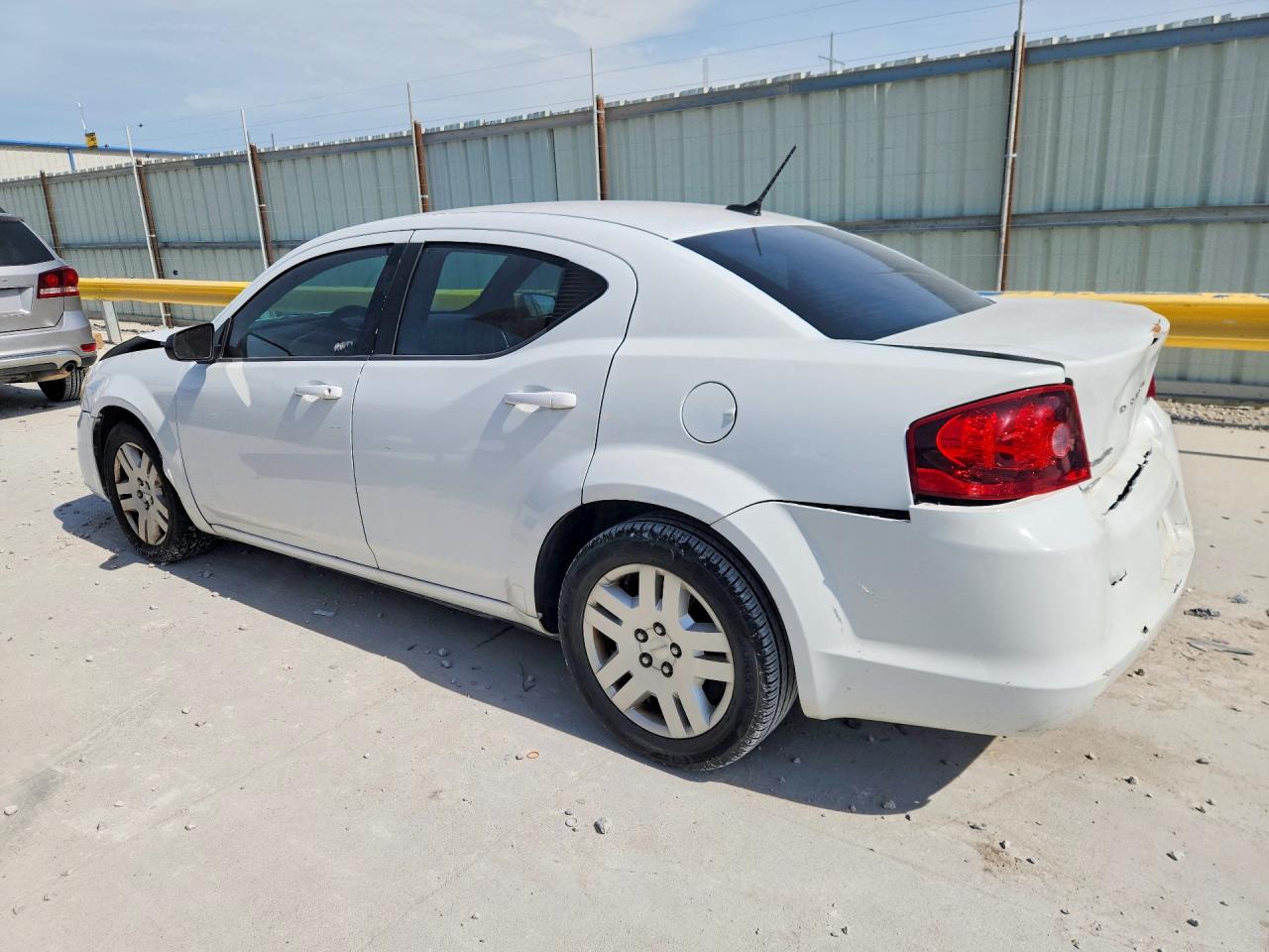 2014 DODGE AVENGER