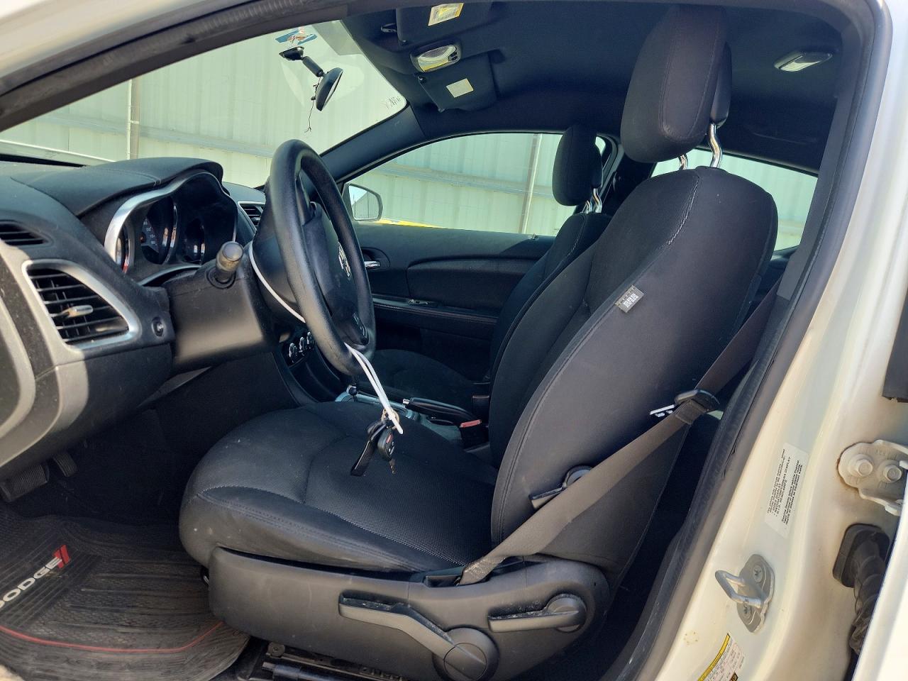 2014 DODGE AVENGER