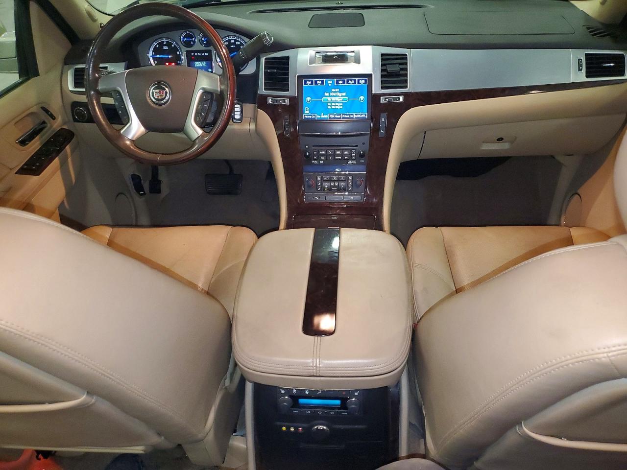 2011 CADILLAC ESCALADE