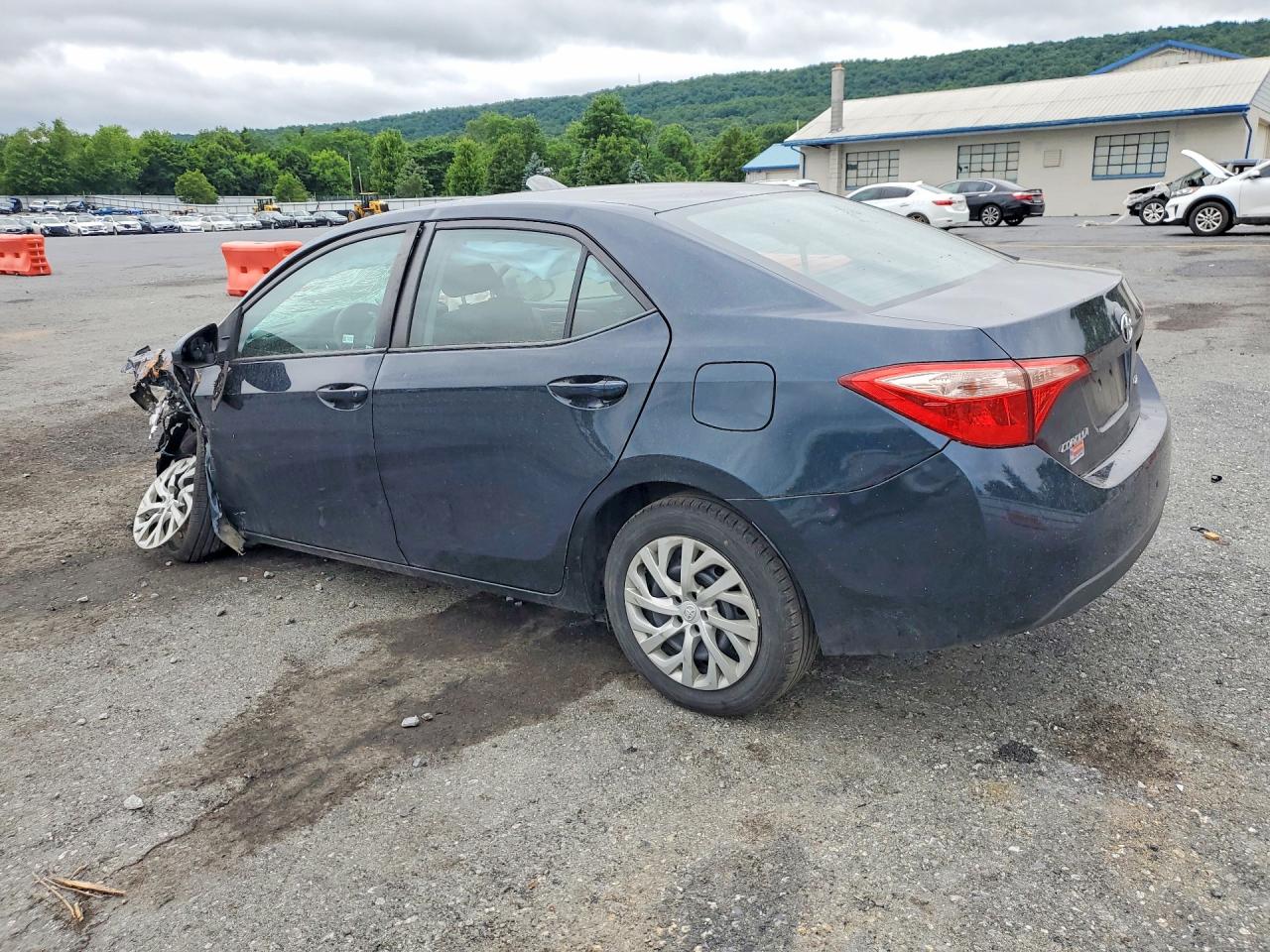 2018 TOYOTA COROLLA