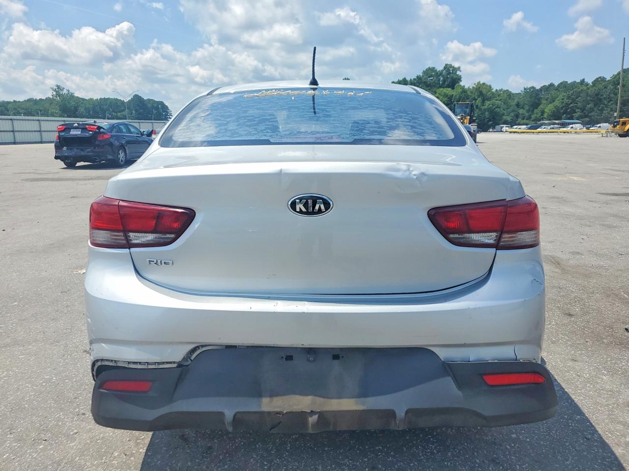 2018 KIA RIO