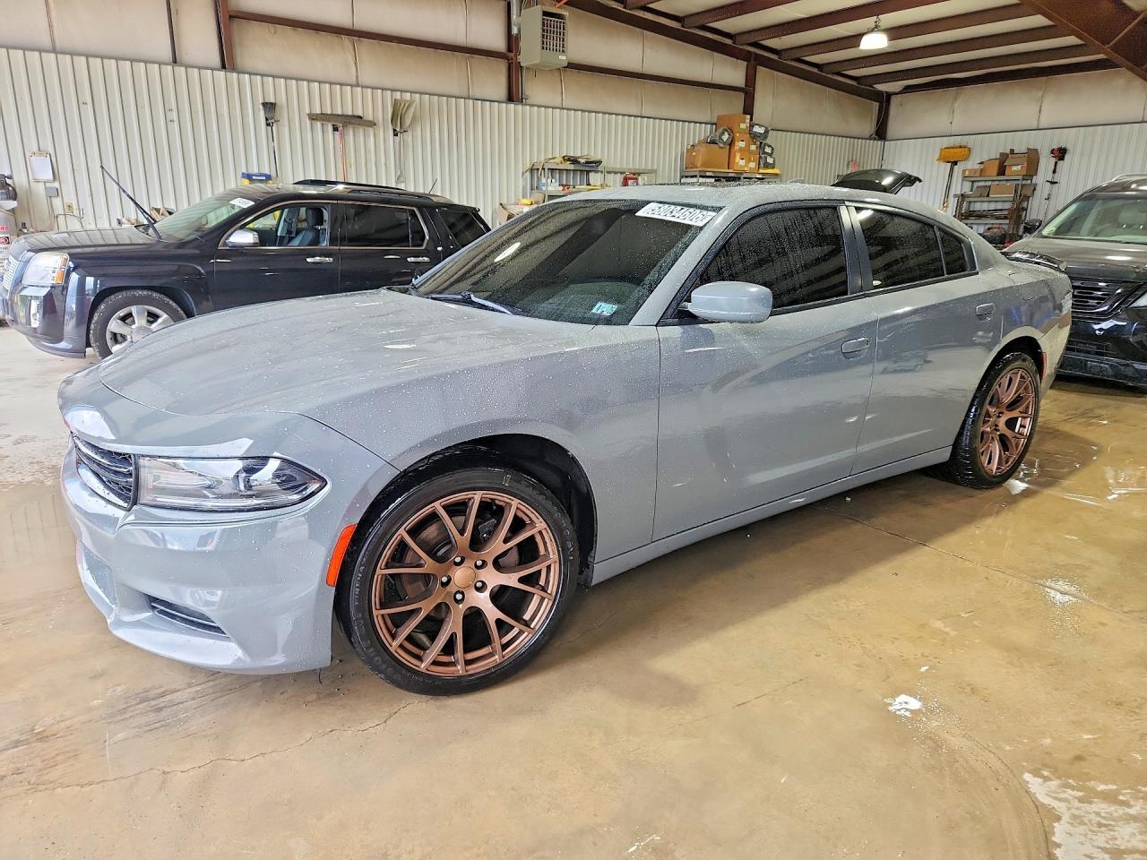 2017 DODGE CHARGER