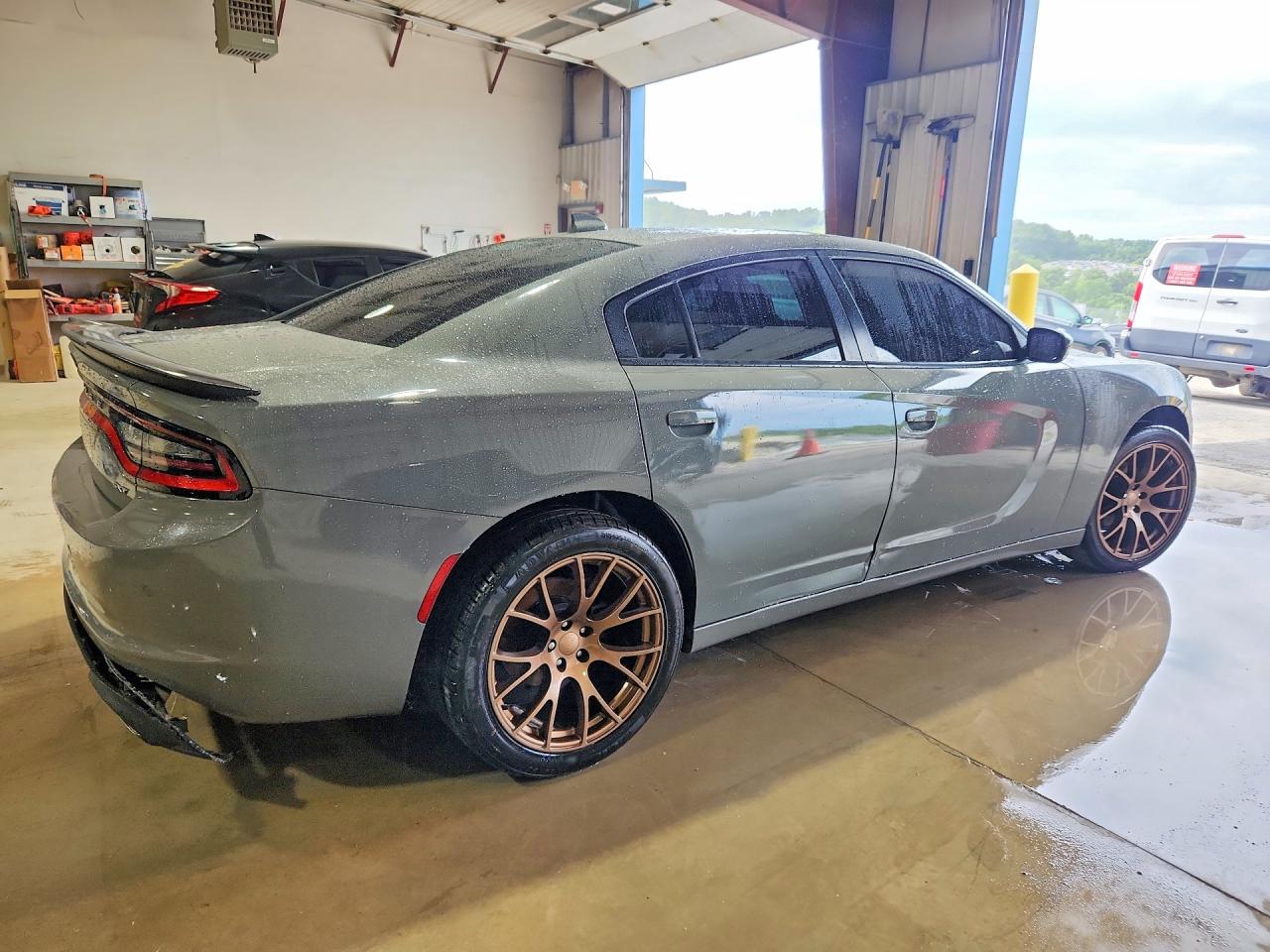 2017 DODGE CHARGER