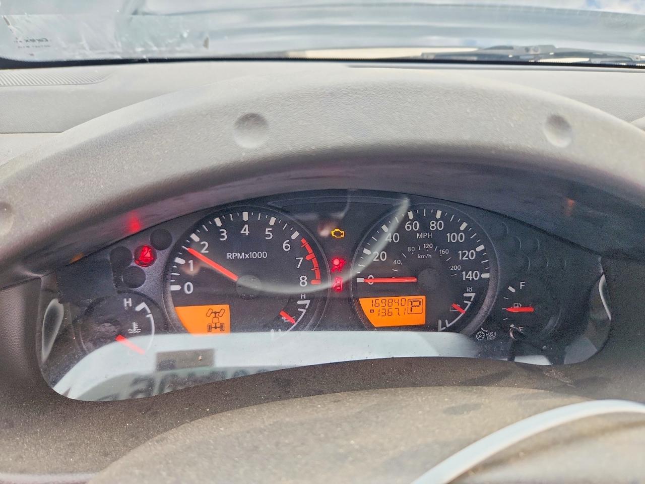 2013 NISSAN FRONTIER