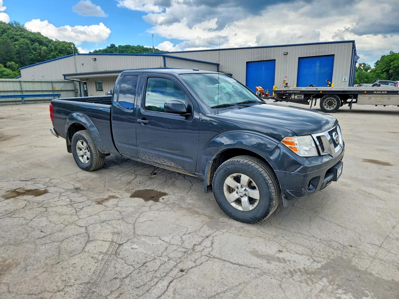 2013 NISSAN FRONTIER