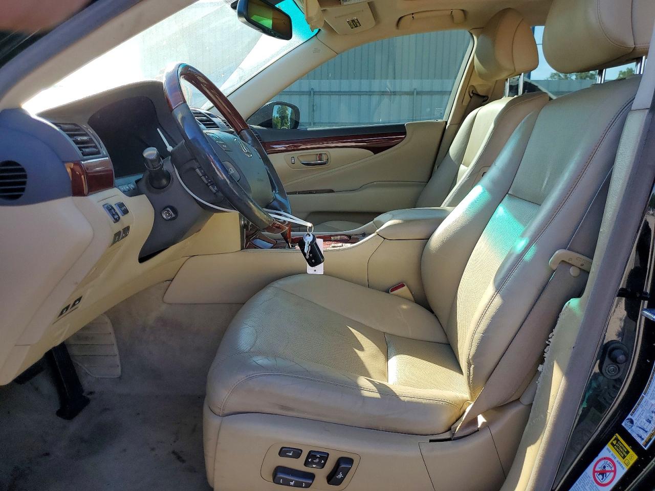 2007 LEXUS LS460