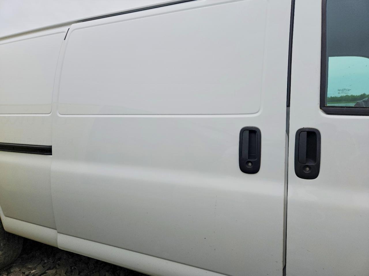 2022 CHEVROLET EXPRESS
