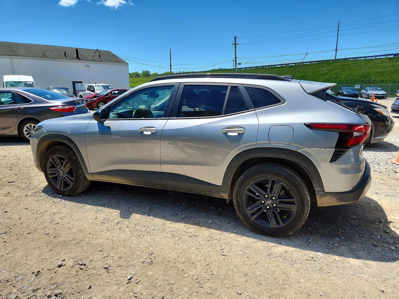 2025 CHEVROLET TRAX