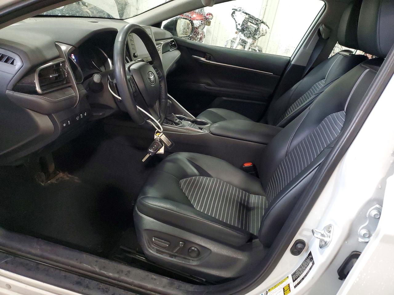 2024 TOYOTA CAMRY