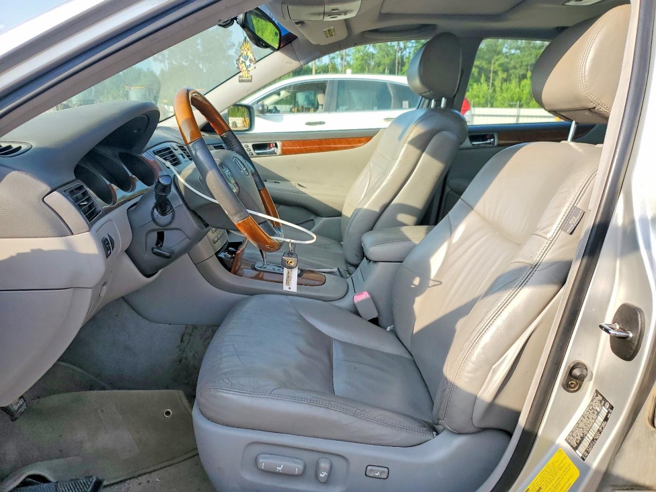 2005 LEXUS ES330