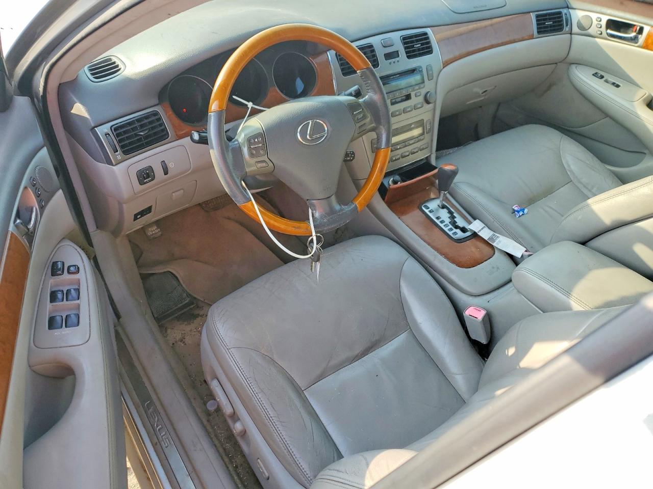 2005 LEXUS ES330