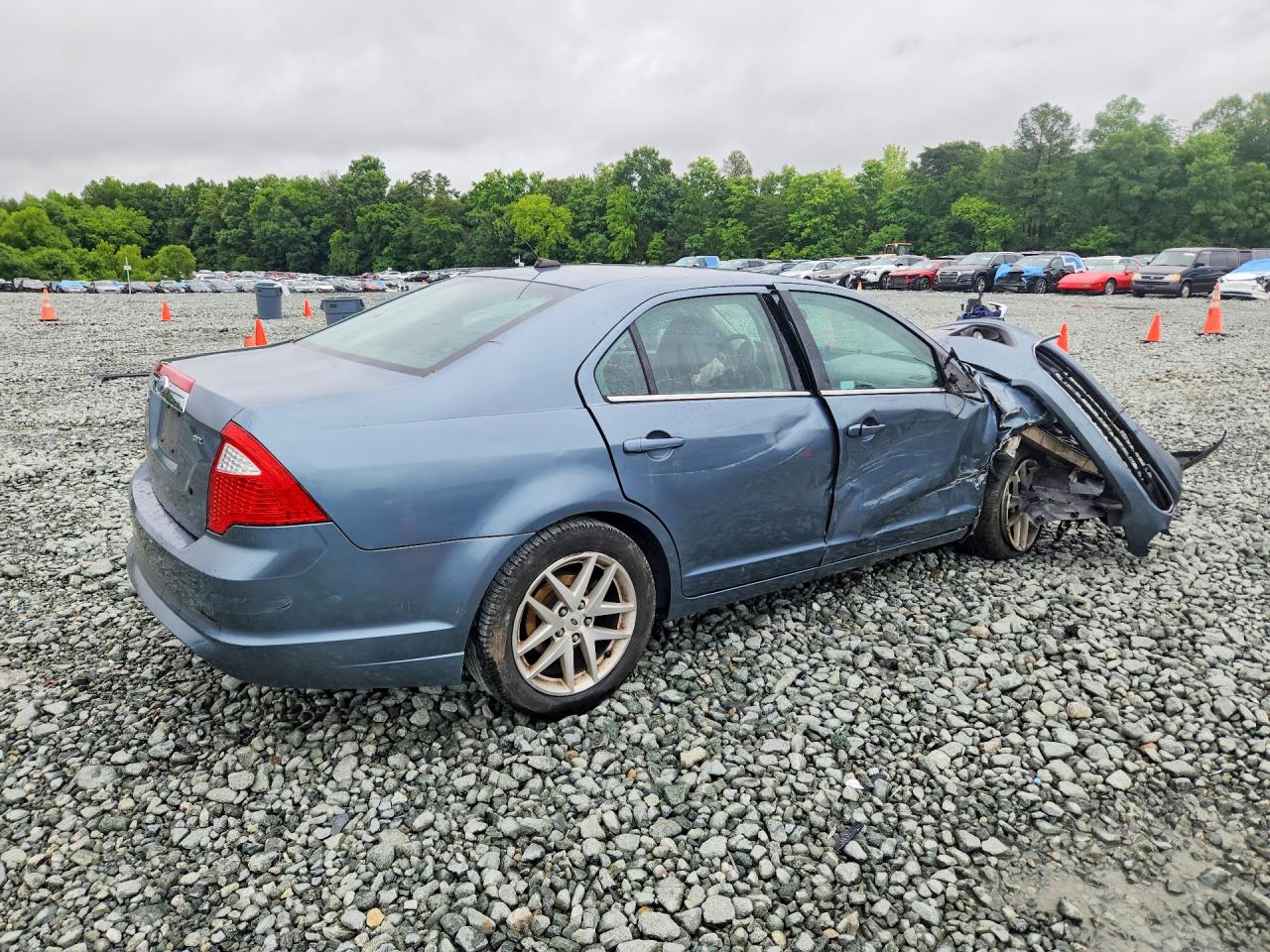 2011 FORD FUSION