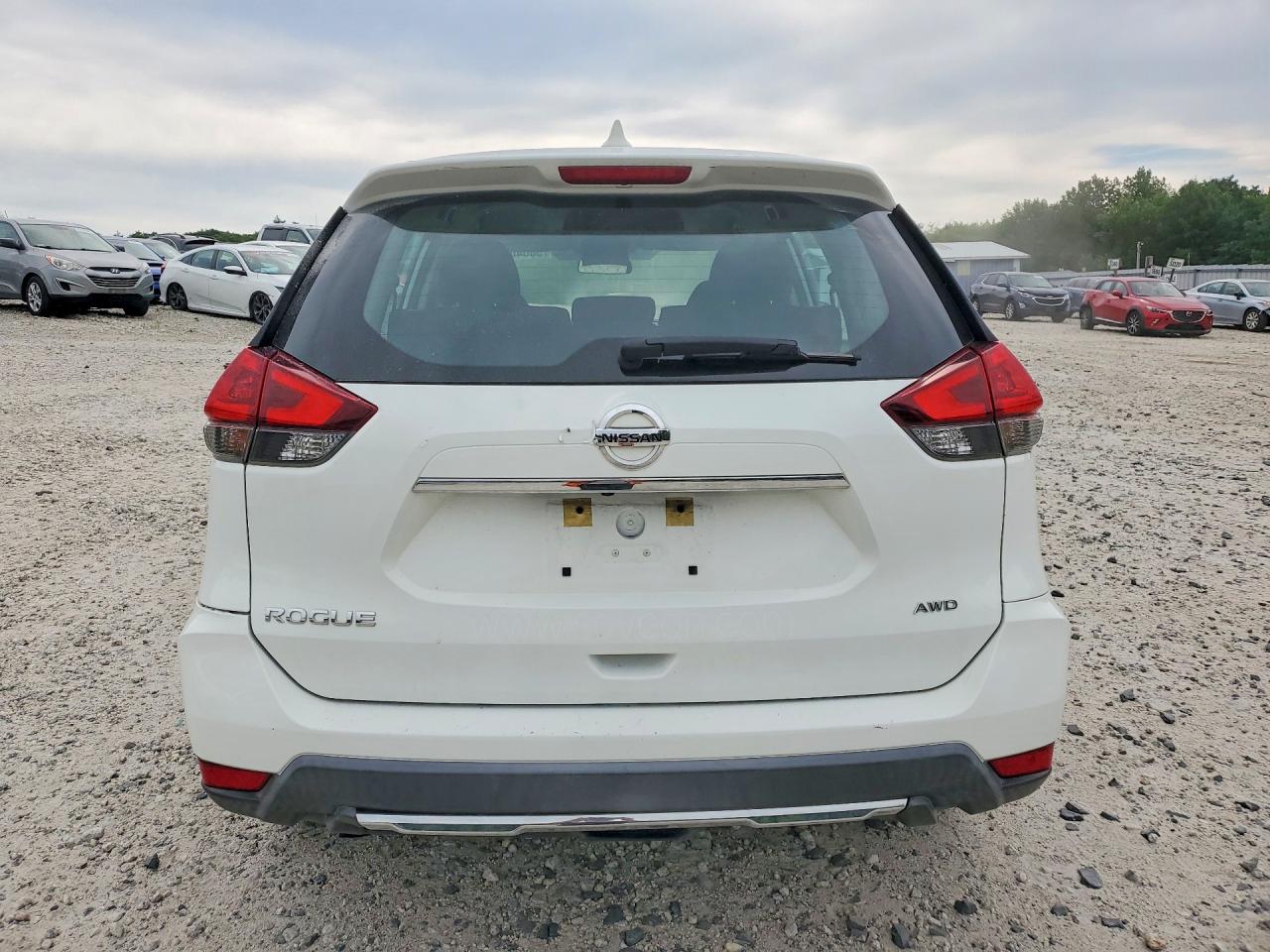 2018 NISSAN ROGUE