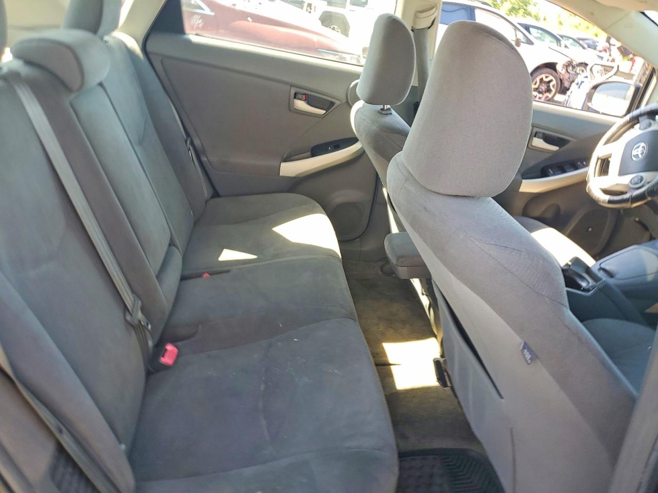 2010 TOYOTA PRIUS