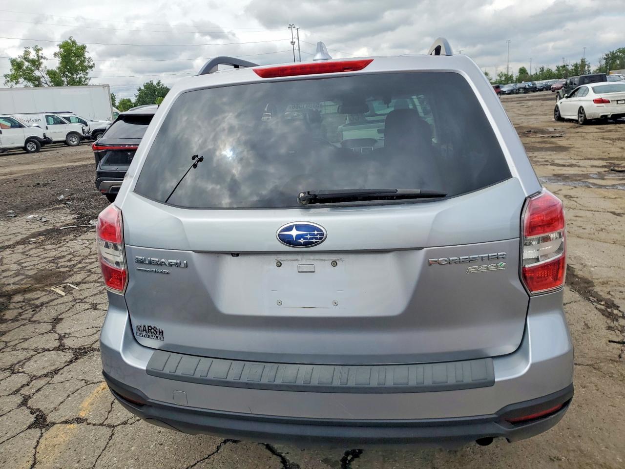 2016 SUBARU FORESTER