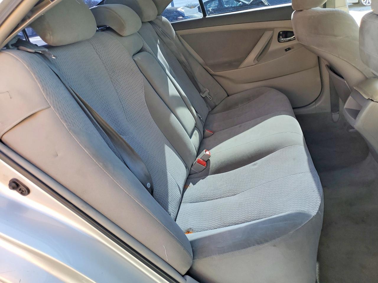 2010 TOYOTA CAMRY