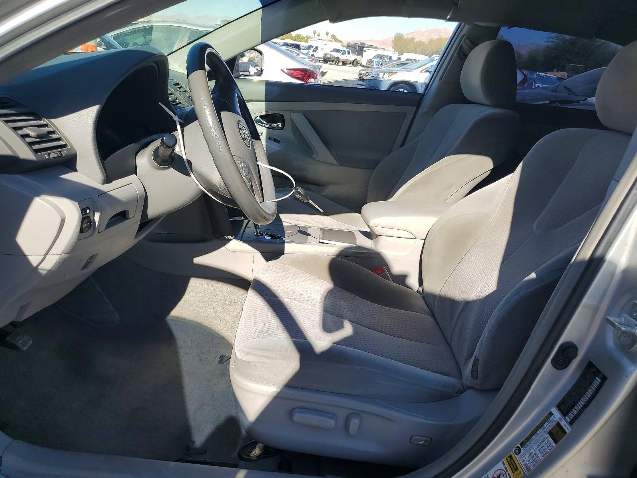2010 TOYOTA CAMRY